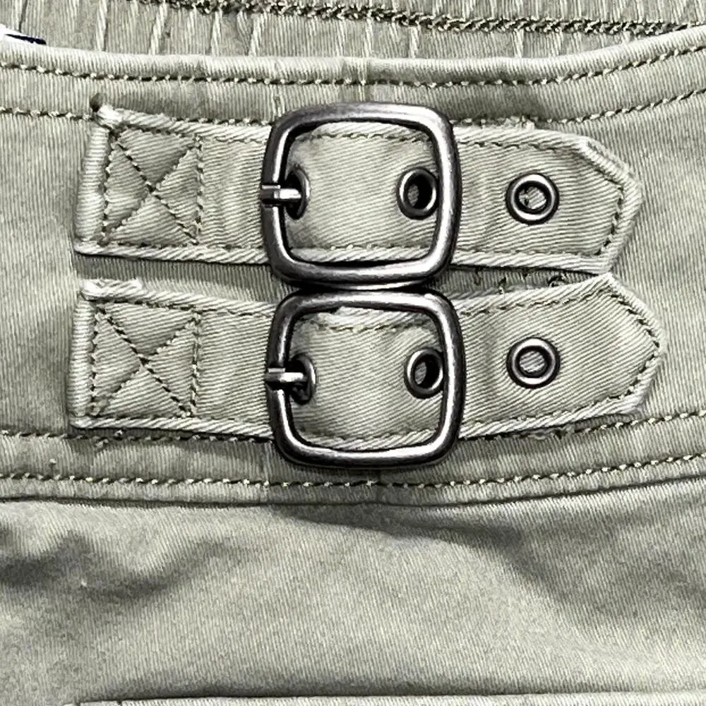 Hollister brand item
